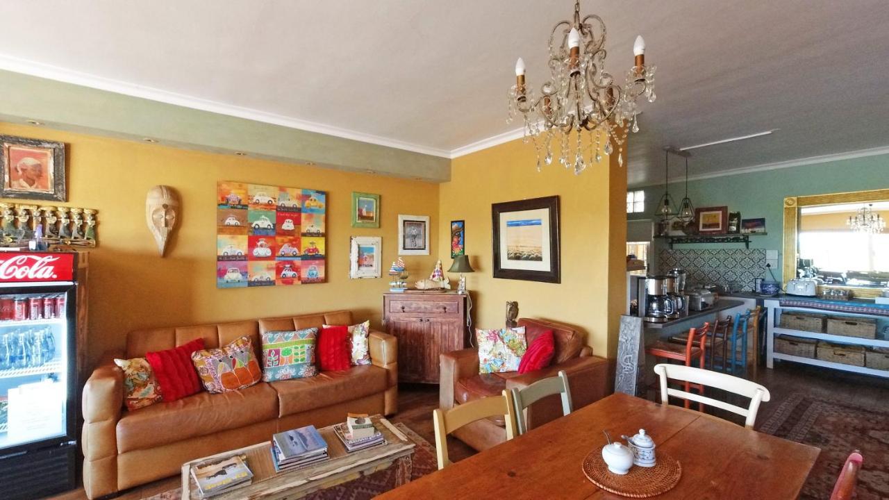 Dolphin Inn Guesthouse Cape Town Exterior photo